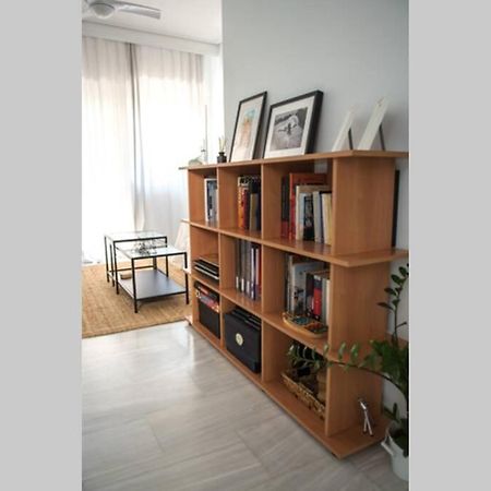 Your Cozy Downtown Home - Apartment Larissa Exteriör bild