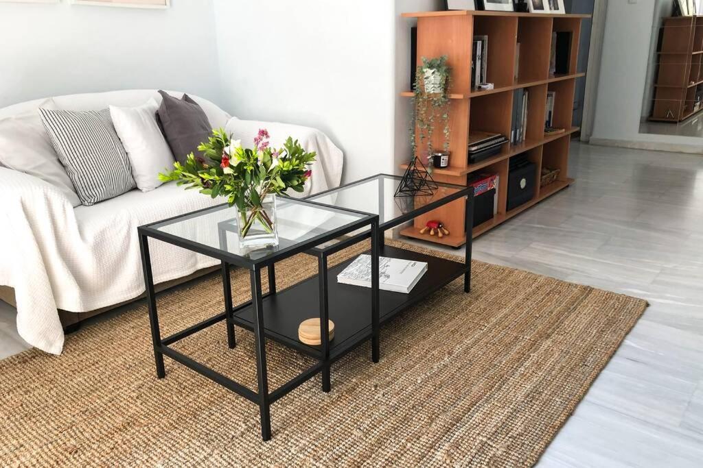 Your Cozy Downtown Home - Apartment Larissa Exteriör bild
