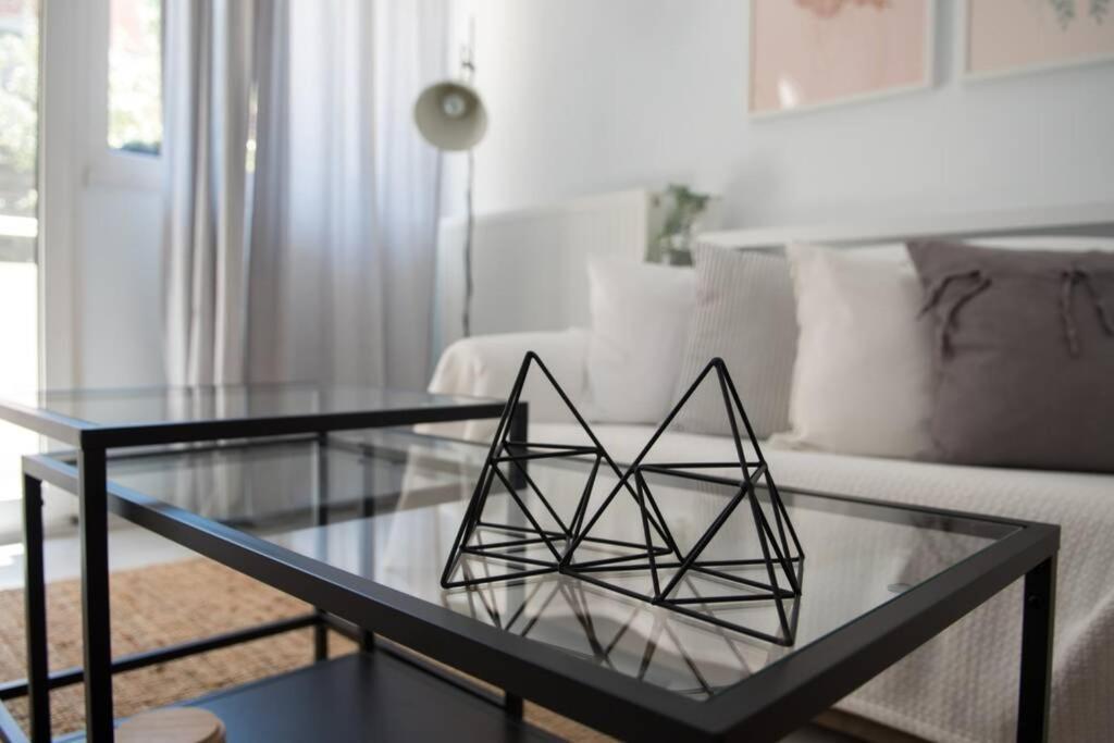 Your Cozy Downtown Home - Apartment Larissa Exteriör bild