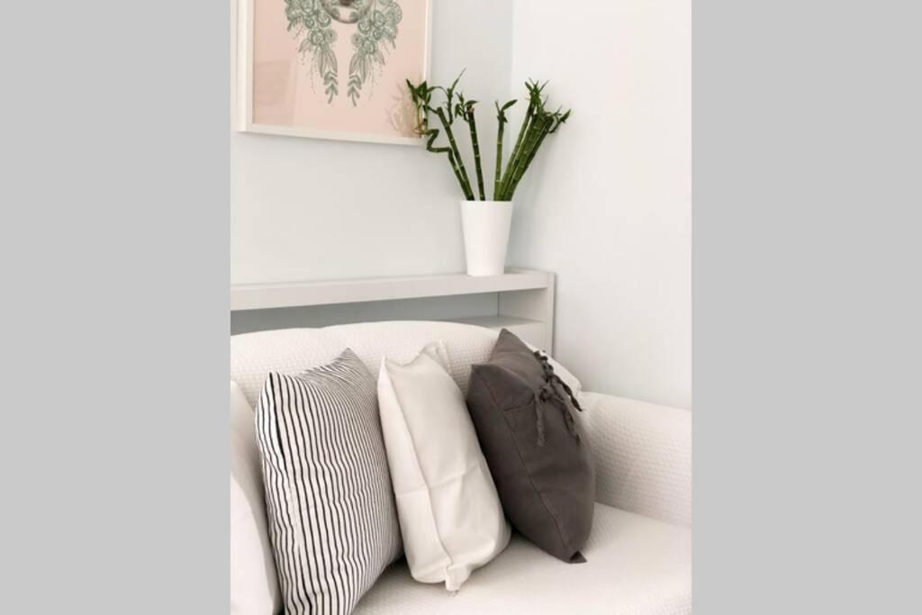Your Cozy Downtown Home - Apartment Larissa Exteriör bild