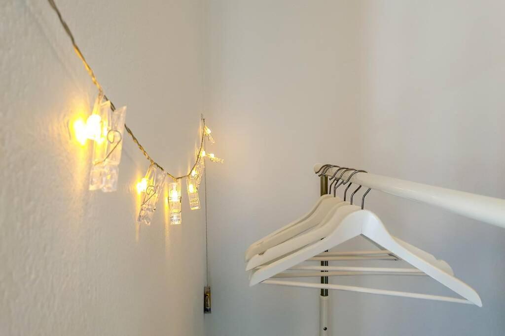 Your Cozy Downtown Home - Apartment Larissa Exteriör bild